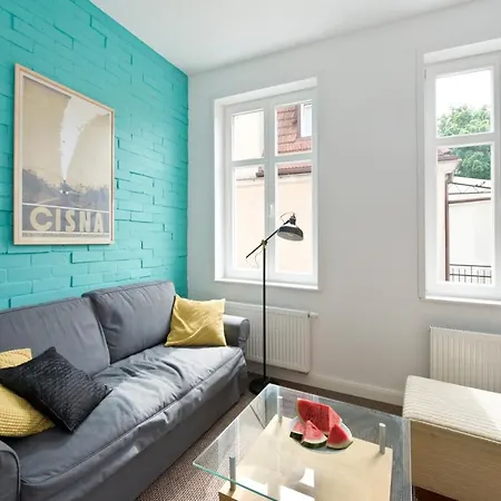 Apartment Blue Mandarin Chopina *