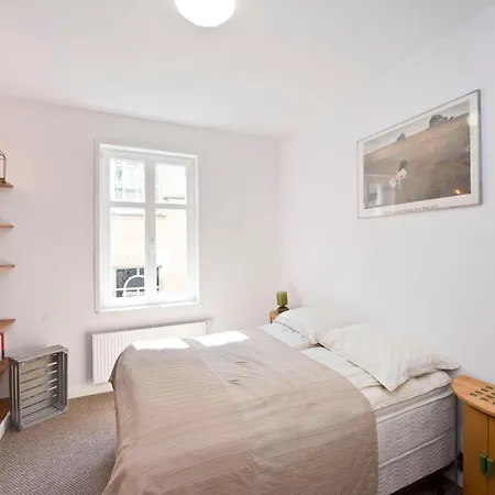 Blue Mandarin Chopina